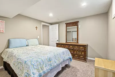 410 Thompson Avenue E, West Saint Paul, MN 55118 - Photo 24