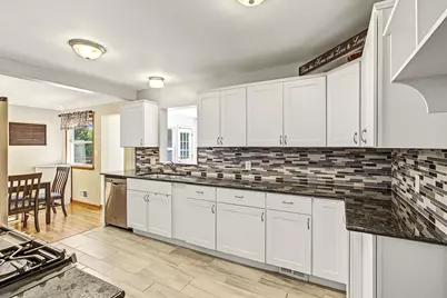410 Thompson Avenue E, West Saint Paul, MN 55118 - Photo 8
