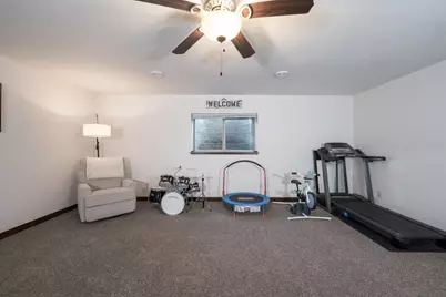 675 Blue Karner Drive, Altoona, WI 54720 - Photo 38