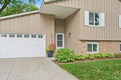 10144 Boundary Creek Terrace, Maple Grove, MN 55369 - Photo 2