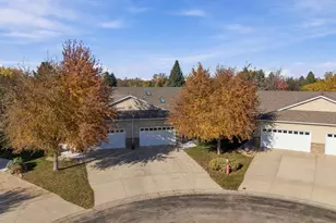 4519 3rd St S, Moorhead, MN 56560 - Photo 2