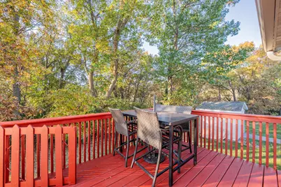 2411 Kenora Parkway, Eau Claire, WI 54703 - Photo 40