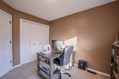 2411 Kenora Parkway, Eau Claire, WI 54703 - Photo 22