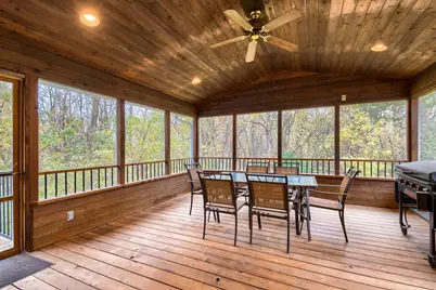 430 Highland View, Houlton, WI 54082 - Photo 4