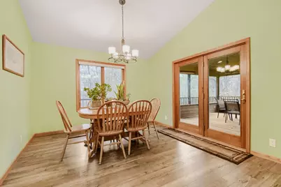 430 Highland View, Houlton, WI 54082 - Photo 8