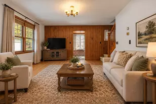 311 N Shore Dr, Fountain City, WI 54629 - Photo 10