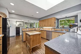 18030 20th Ave N, Plymouth, MN 55447 - Photo 2