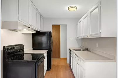 4548 Cedar Lake Road S #2, Saint Louis Park, MN 55416 - Photo 8