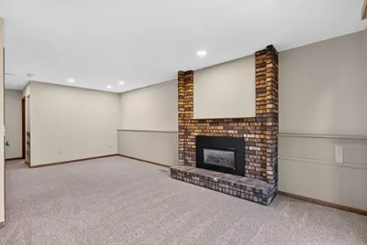 1949 Timber Wolf Trail N, Eagan, MN 55122 - Photo 10