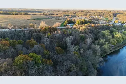61684 Highway 63, Zumbro Falls, MN 55991 - Photo 16