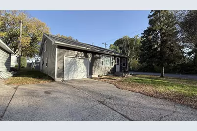 502 N 10th Street, Montevideo, MN 56265 - Photo 2