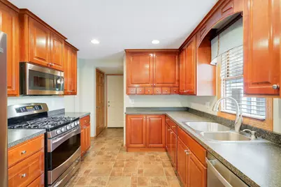 11840 Wren Street NW, Coon Rapids, MN 55433 - Photo 8