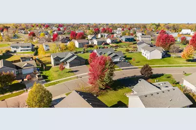 1833 Lincoln Street, Cambridge, MN 55008 - Photo 2