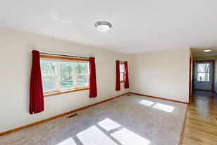 110 Pine St NW, New London, MN 56273 - Photo 10