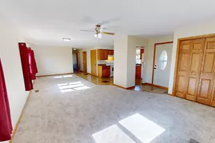 110 Pine St NW, New London, MN 56273 - Photo 8