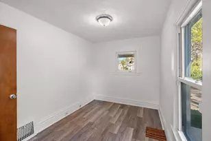 112 Lawson Ave E, Saint Paul, MN 55117 - Photo 12