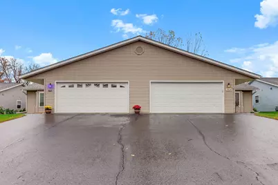 564 Meadows Drive, Hammond, WI 54015 - Photo 4
