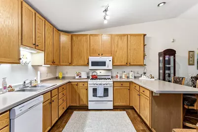 564 Meadows Drive, Hammond, WI 54015 - Photo 12