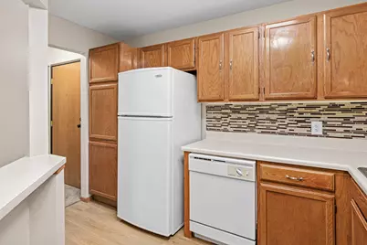 8025 Xerxes Avenue S #216, Bloomington, MN 55431 - Photo 22