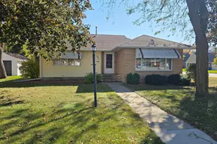 201 Walnut Ave N, Canby, MN 56220 - Photo 1
