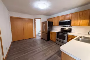 11544 Elmwood Ave N, Champlin, MN 55316 - Photo 6