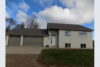 559 E 11th Street, Gibbon, MN 55335 - Photo 4