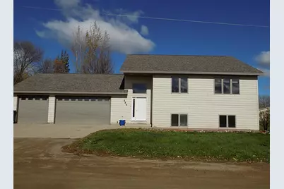 559 E 11th Street, Gibbon, MN 55335 - Photo 1