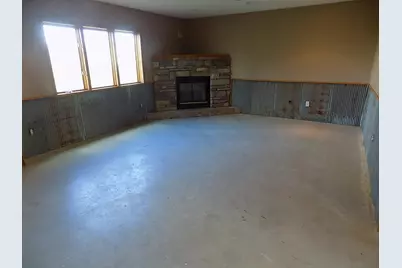 559 E 11th Street, Gibbon, MN 55335 - Photo 40