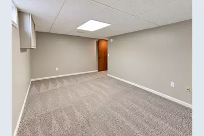 445 Northwoods Avenue NE, Hutchinson, MN 55350 - Photo 16