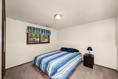 7501 James Avenue N, Brooklyn Park, MN 55444 - Photo 16