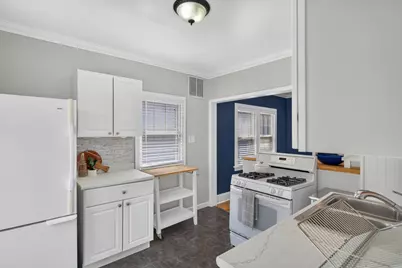 2946 Vincent Avenue N, Minneapolis, MN 55411 - Photo 10