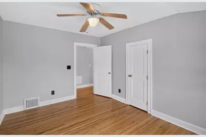 2946 Vincent Avenue N, Minneapolis, MN 55411 - Photo 14