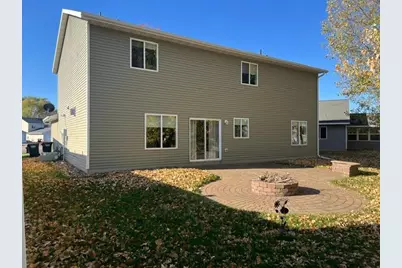 538 Meadowlark Lane, Eden Valley, MN 55329 - Photo 4