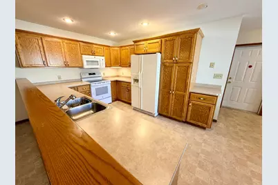 608 Alldon Park Drive, Paynesville, MN 56362 - Photo 8