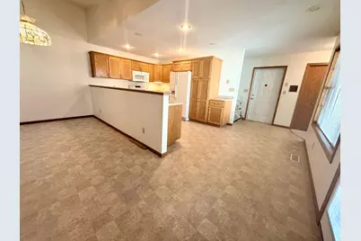 608 Alldon Park Drive, Paynesville, MN 56362 - Photo 12