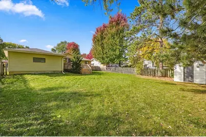 614 N Pearl Street, River Falls, WI 54022 - Photo 22