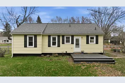 129 N Maple Street, Cadott, WI 54727 - Photo 2