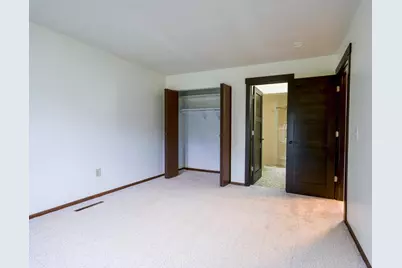1921 Greenfield Lane SW #A, Rochester, MN 55902 - Photo 10