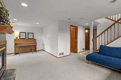 922 Sherwood Road, Shoreview, MN 55126 - Photo 18