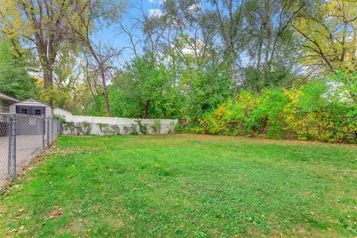 5000 Zenith Avenue N, Brooklyn Center, MN 55429 - Photo 36