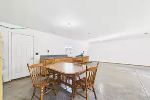 108 W 3rd St, Starbuck, MN 56381 - Photo 22