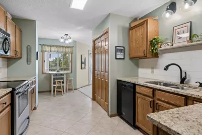 2525 Concord Way #123, Mendota Heights, MN 55120 - Photo 14