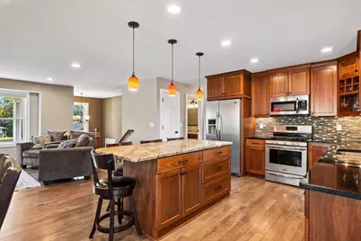 3635 Edgerton Street, Vadnais Heights, MN 55127 - Photo 10
