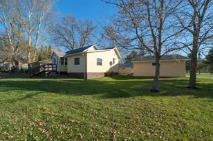313 4th St NW, Bertha, MN 56437 - Photo 4