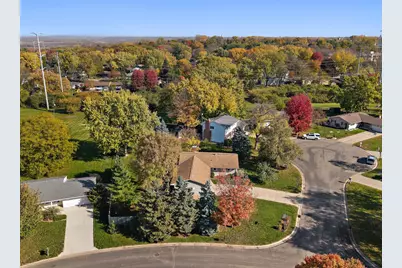 11209 Carver Court, Burnsville, MN 55337 - Photo 8