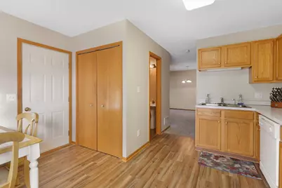 15718 Lower Fjord Way, Apple Valley, MN 55124 - Photo 10