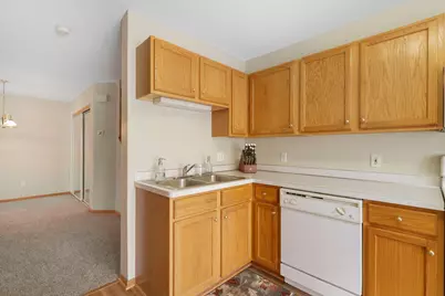15718 Lower Fjord Way, Apple Valley, MN 55124 - Photo 8