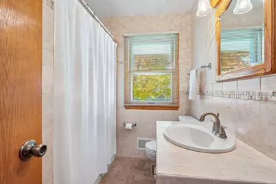 5637 Rhode Island Avenue N, Crystal, MN 55428 - Photo 20
