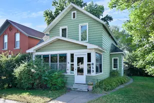 613 E 2nd St, Winona, MN 55987 - Photo 1