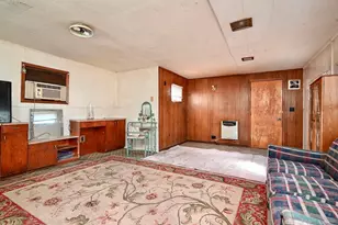 613 E 2nd St, Winona, MN 55987 - Photo 10